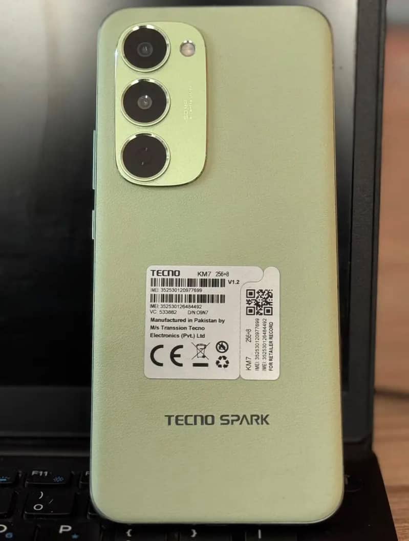 spark 40 pro plus 2