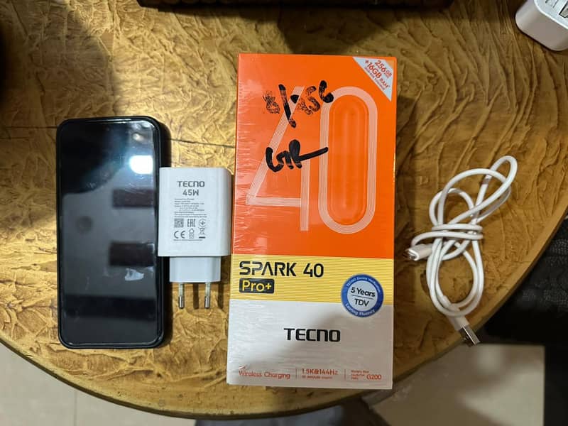 spark 40 pro plus 4