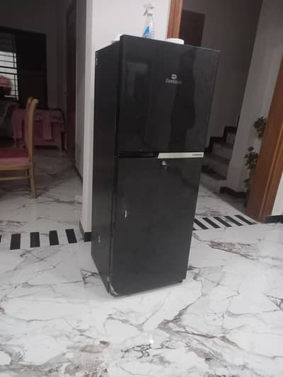 Dawlance Refrigerator 9169WB (Chrome Hairline Black) – Mint Condition