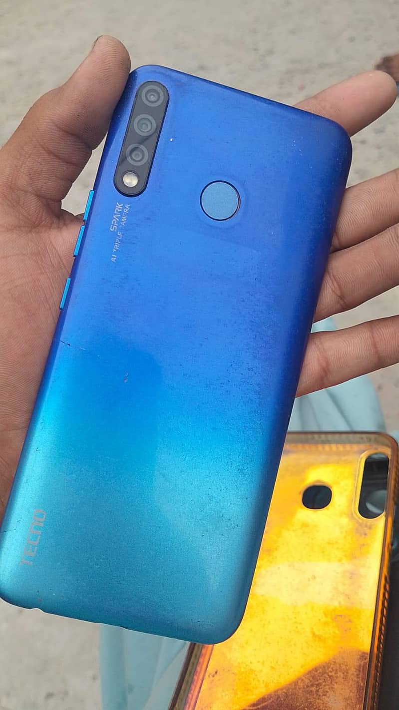 Tecno Spark 4 1