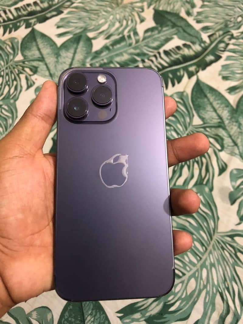 Apple iPhone 14 Pro Max 2