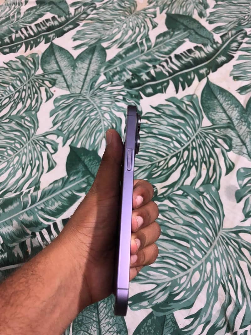 Apple iPhone 14 Pro Max 7