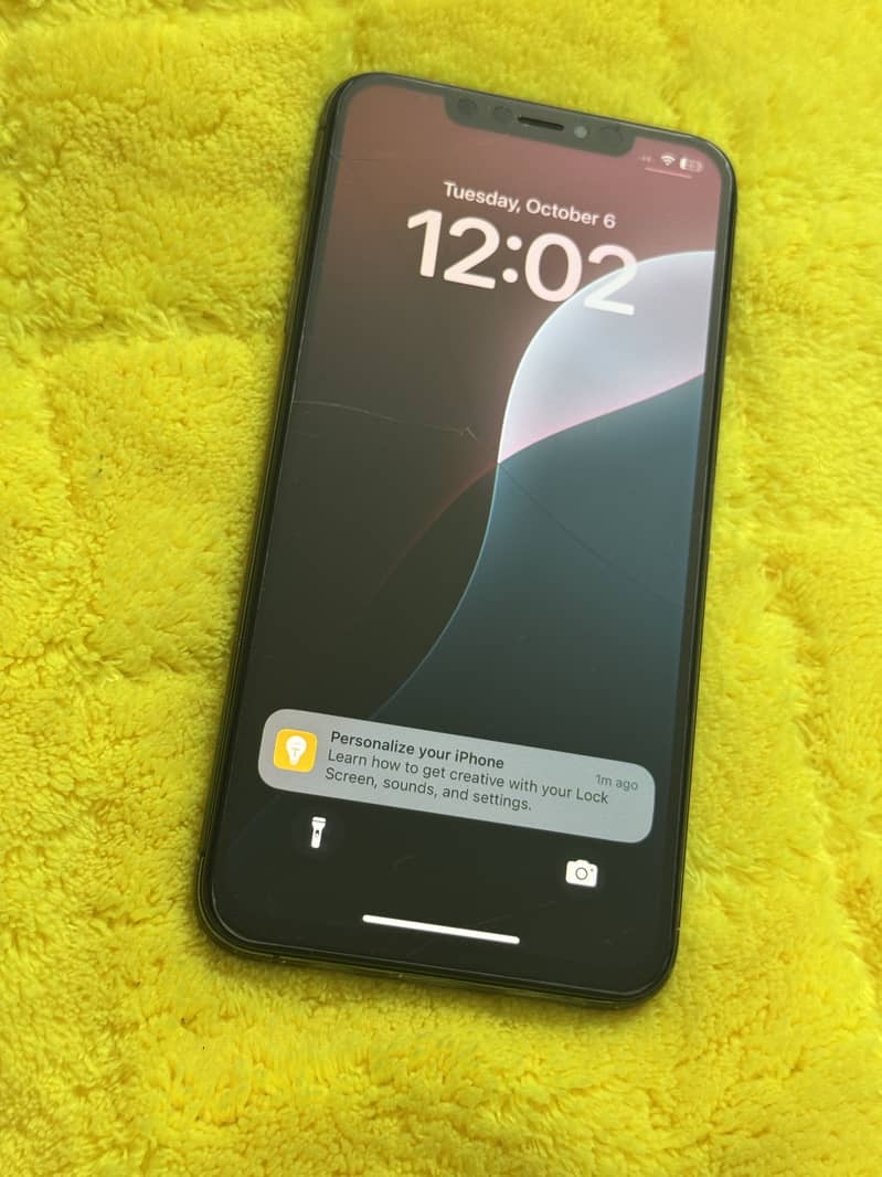 Apple iPhone XS Max 1