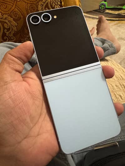 Samsung Mobile Z Flip 6