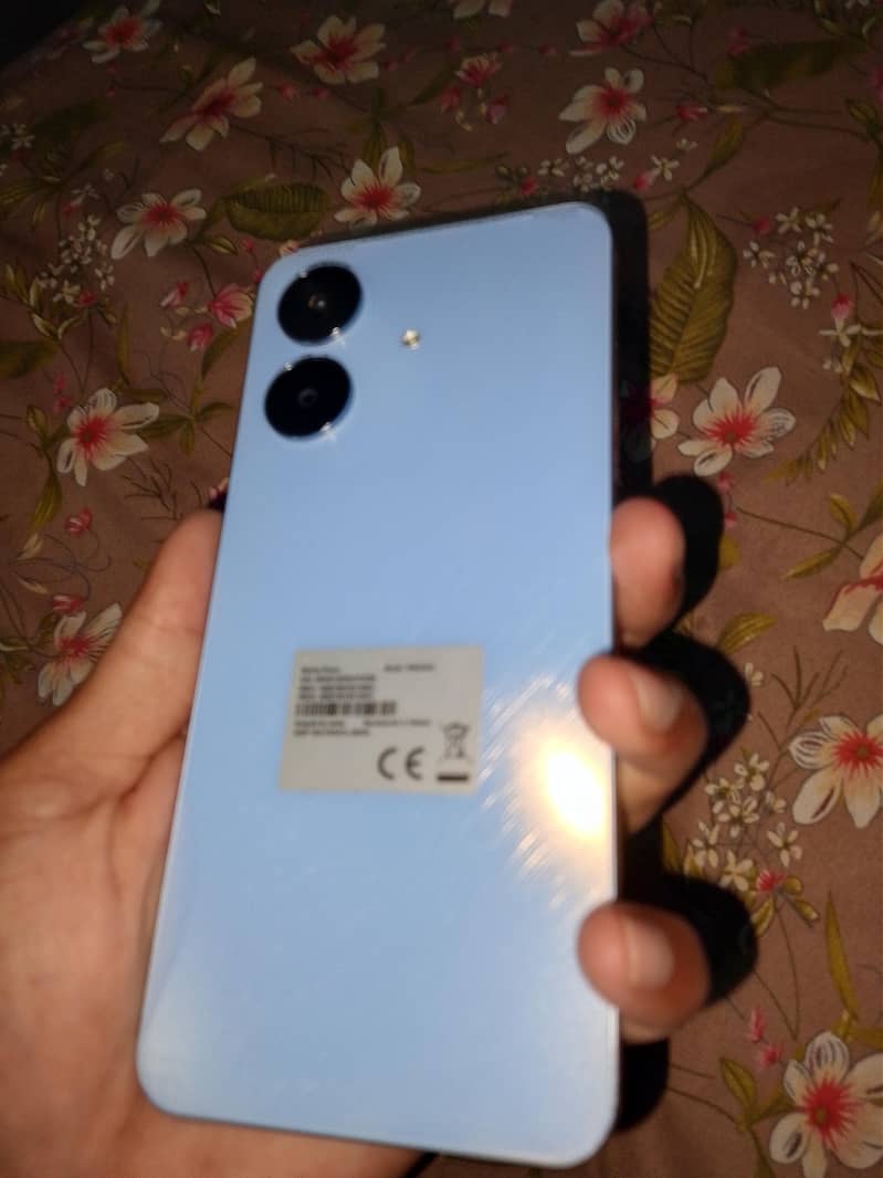 Realme Note 60 1