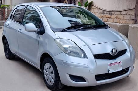 TOYOTA VITZ F 1.0CC OWN ENGINE 6 AIRBAGS CVT {GENUINE CONDITION}