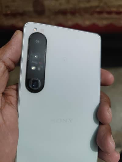 Sony 1 IV