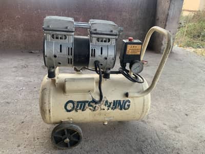 Oil free Air Compressor paint Machine 18 litre