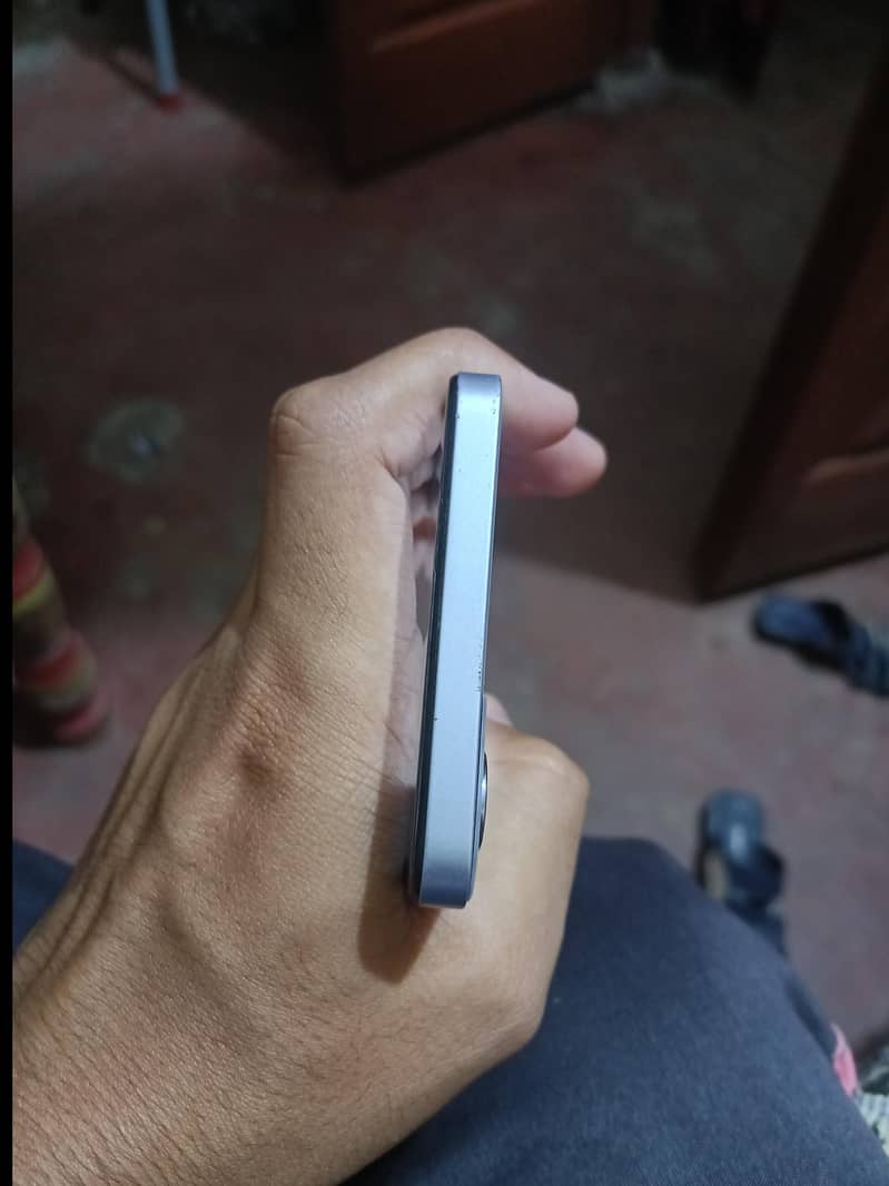 Realme C65 5