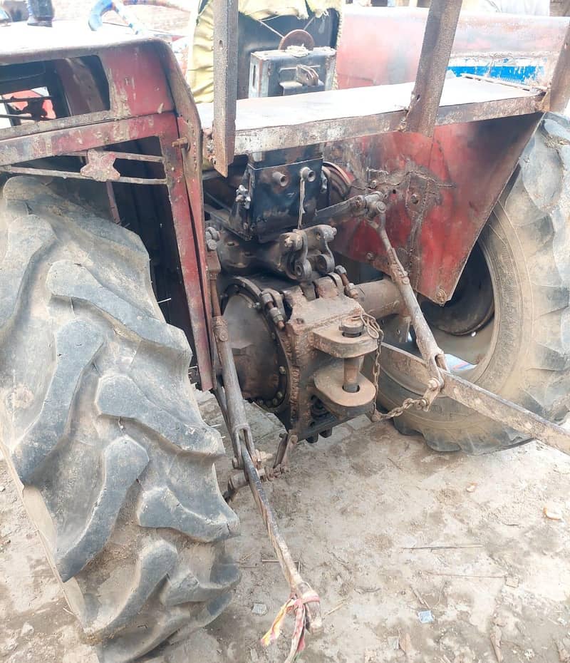 MF 240 3