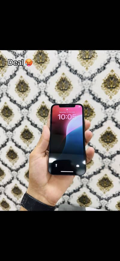 Apple iPhone 12
