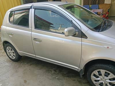 Toyota Vitz 1999