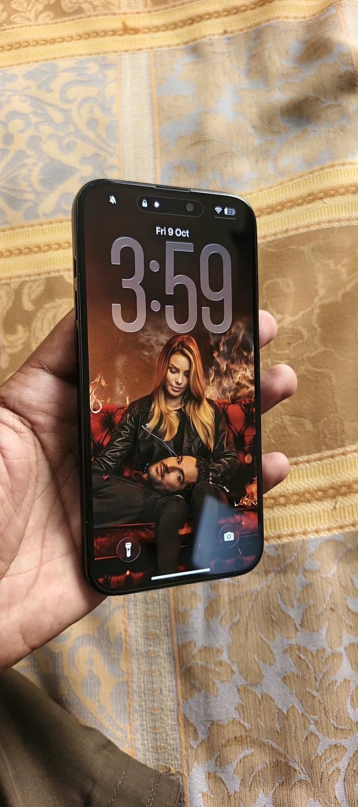 Apple iPhone 16 Plus 2