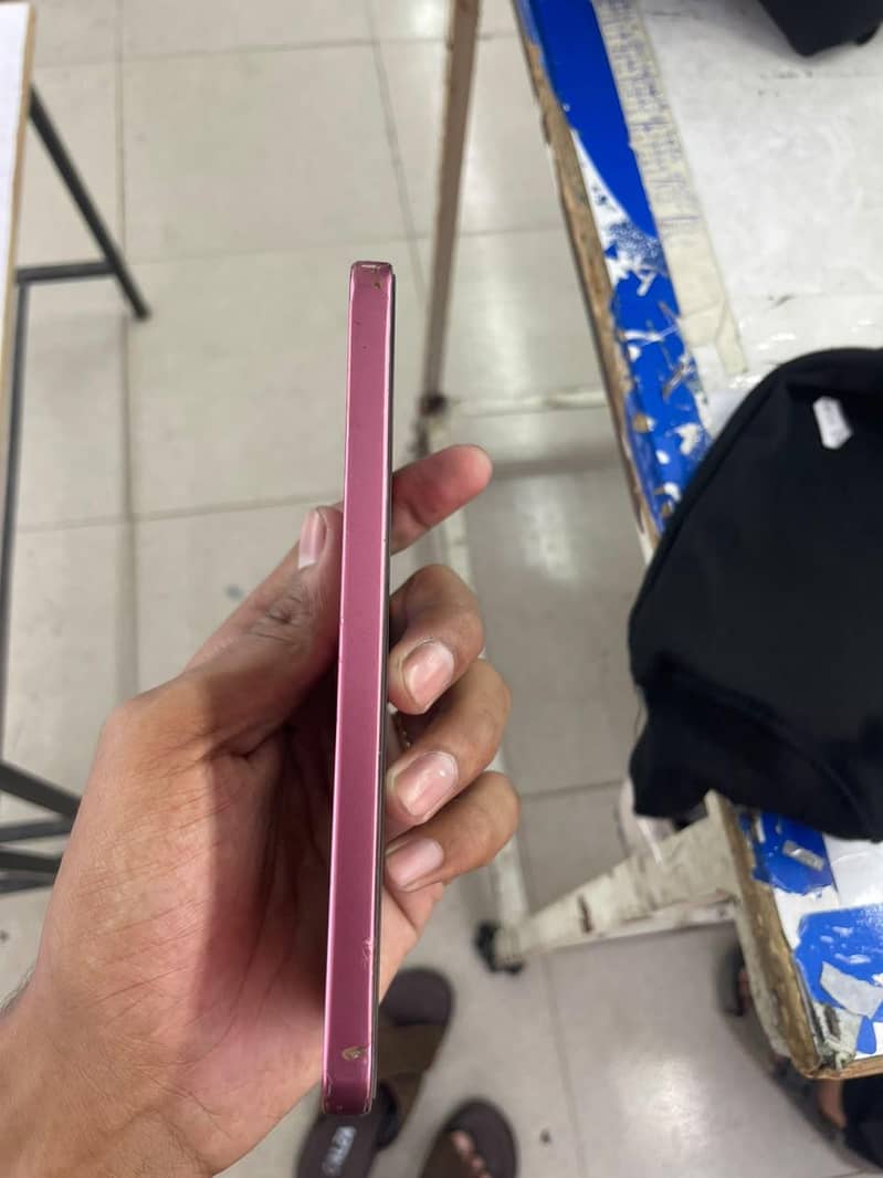 OPPO A6 pro 4