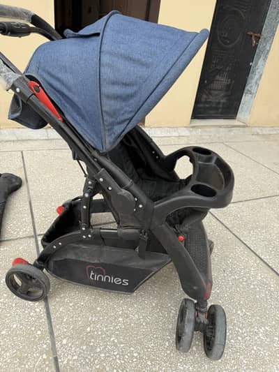 Tinnies baby stroller