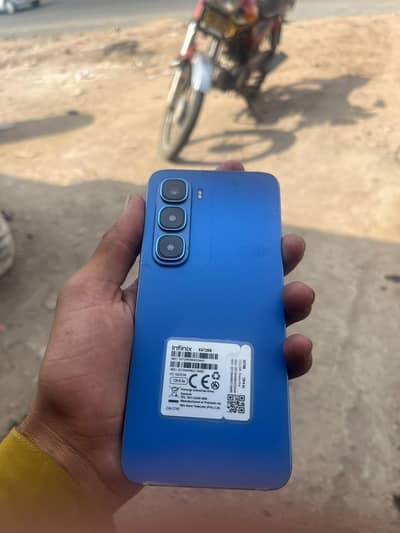 Infinix HOT 60i