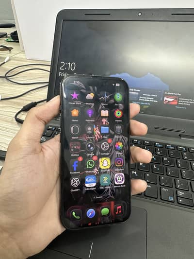 Apple iPhone 15