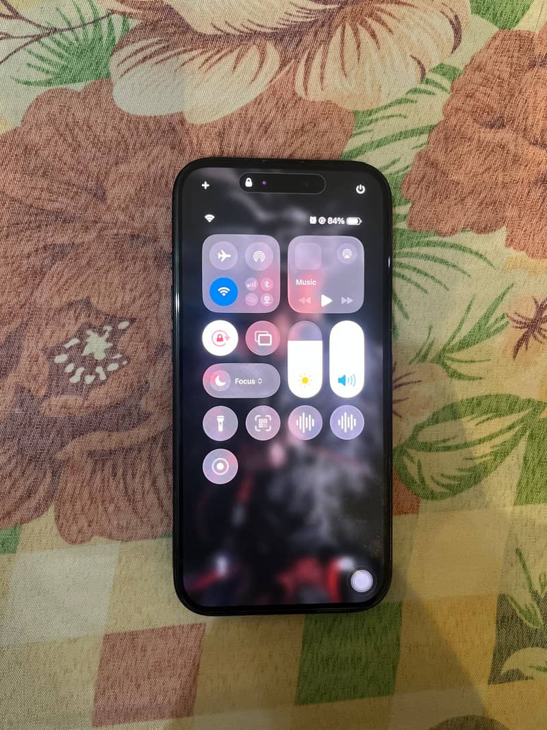 Apple iPhone 15 6