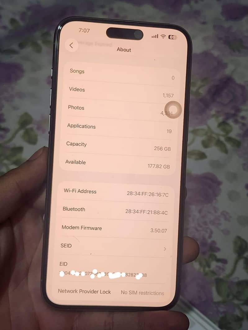 iPhone 15 Pro Max 5