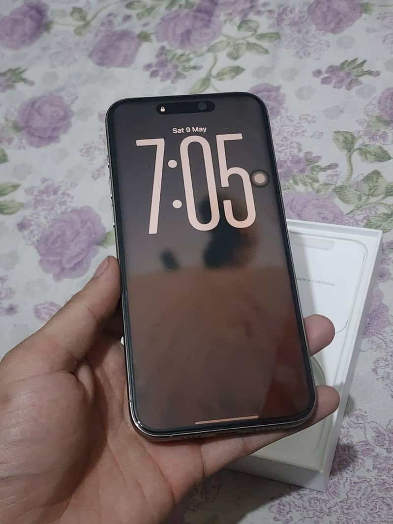 iPhone 15 Pro Max 7