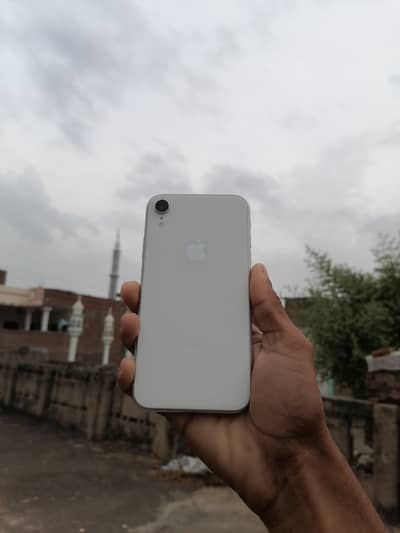 Apple iPhone XR