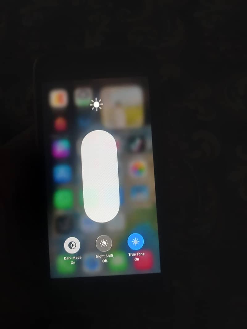 Apple iPhone SE 2 3