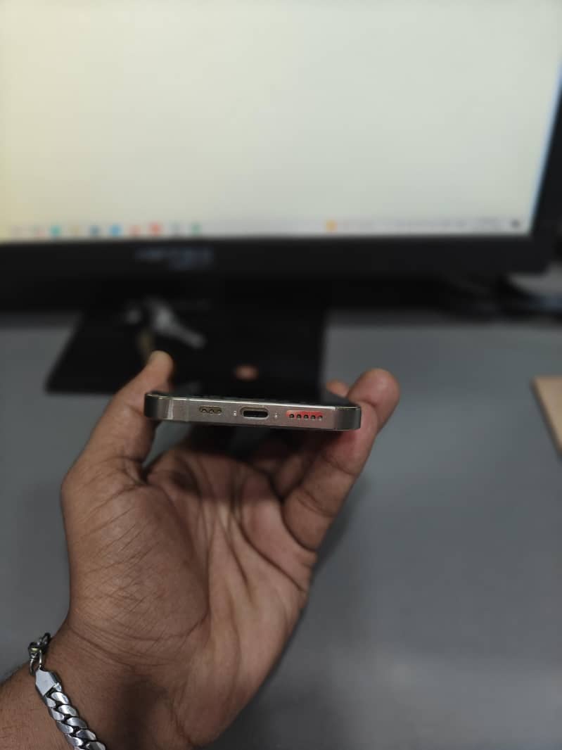 Apple iPhone 13 Pro 5