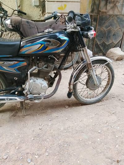 united 125