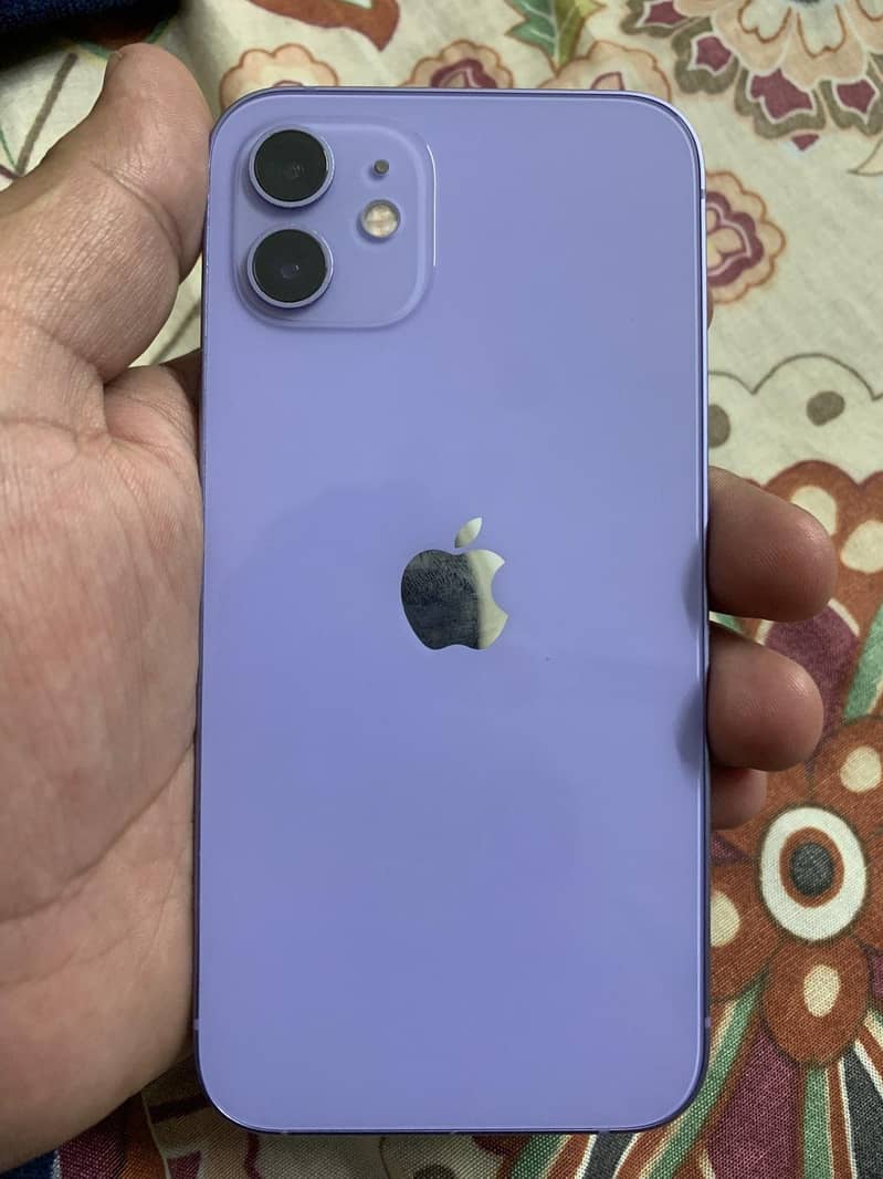 Apple iPhone 12 2