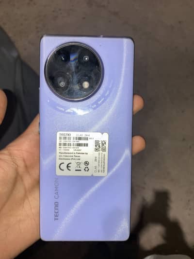 Tecno CAMON 30S with box charger