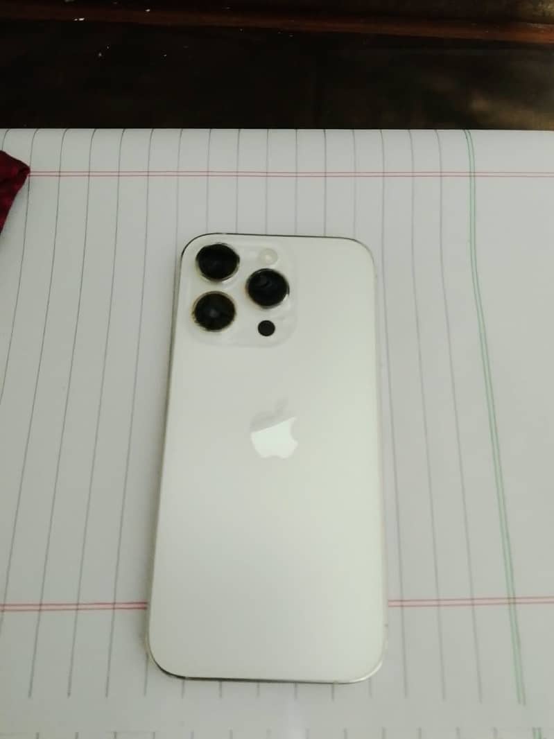 Apple iPhone 14 Pro 0