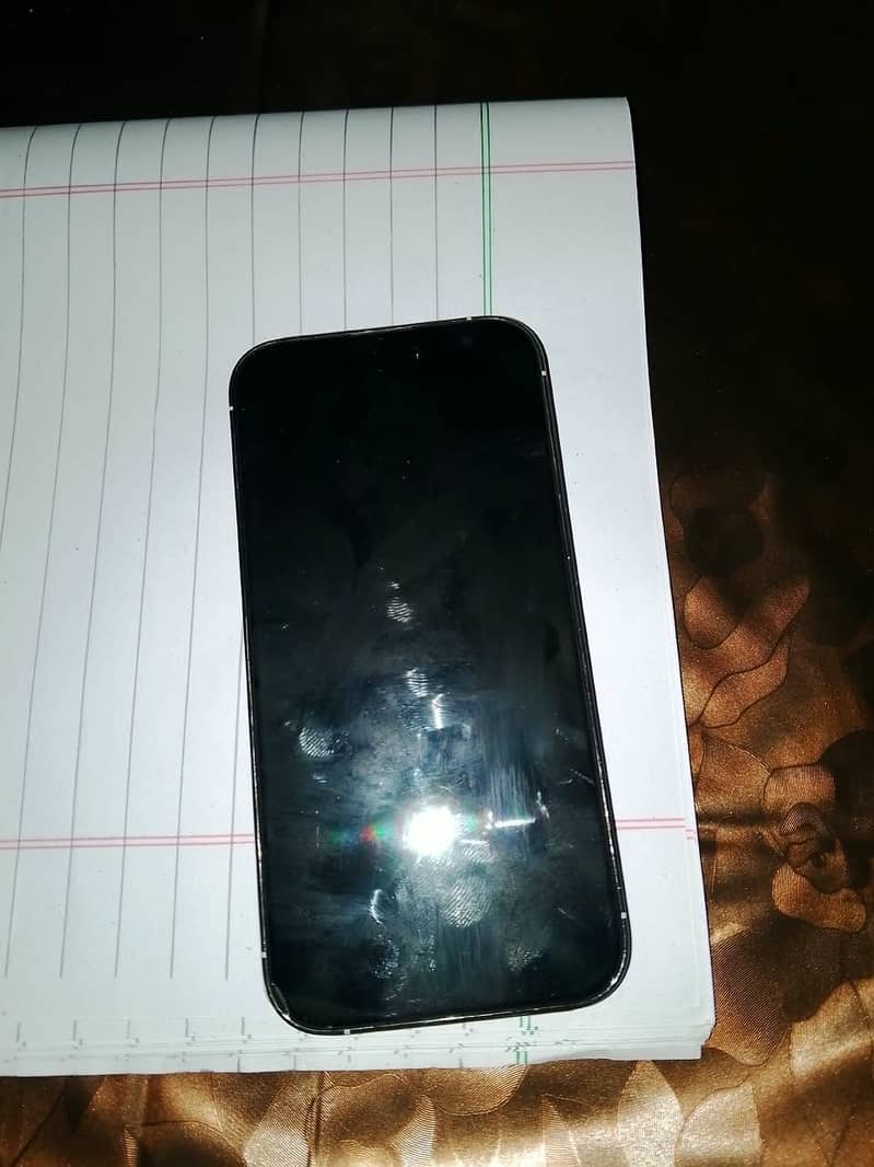 Apple iPhone 14 Pro 1