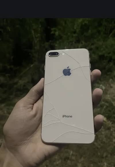 Apple iPhone 8 Plus
