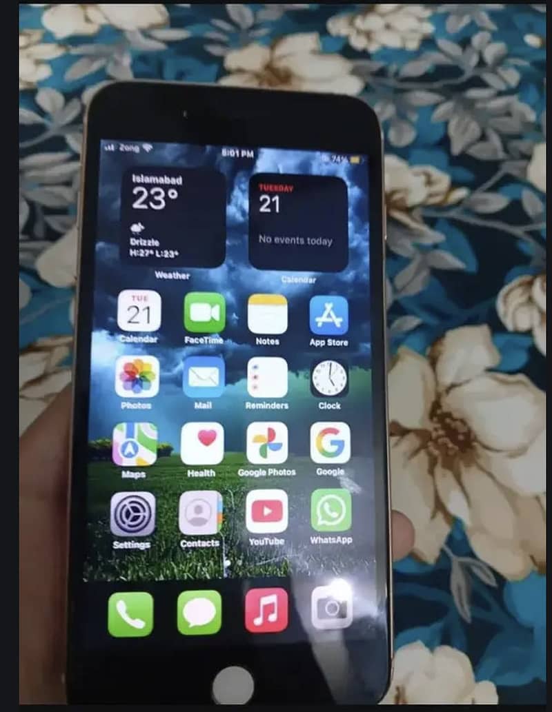 Apple iPhone 8 Plus 2