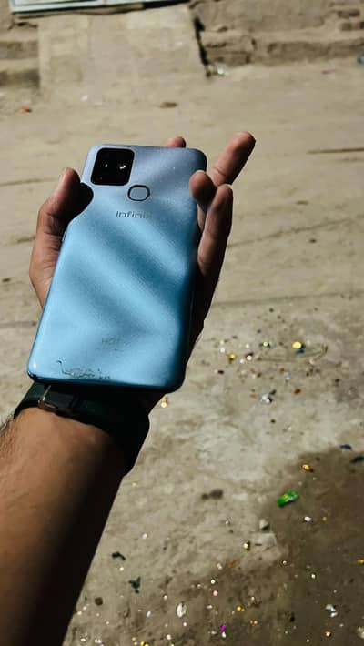 Infinix Hot 10