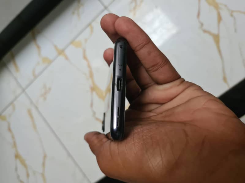One Plus 9 5g 3
