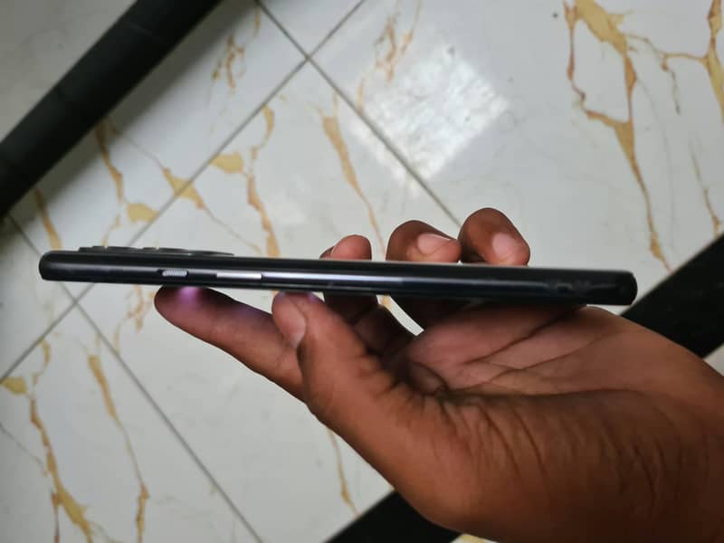 One Plus 9 5g 6