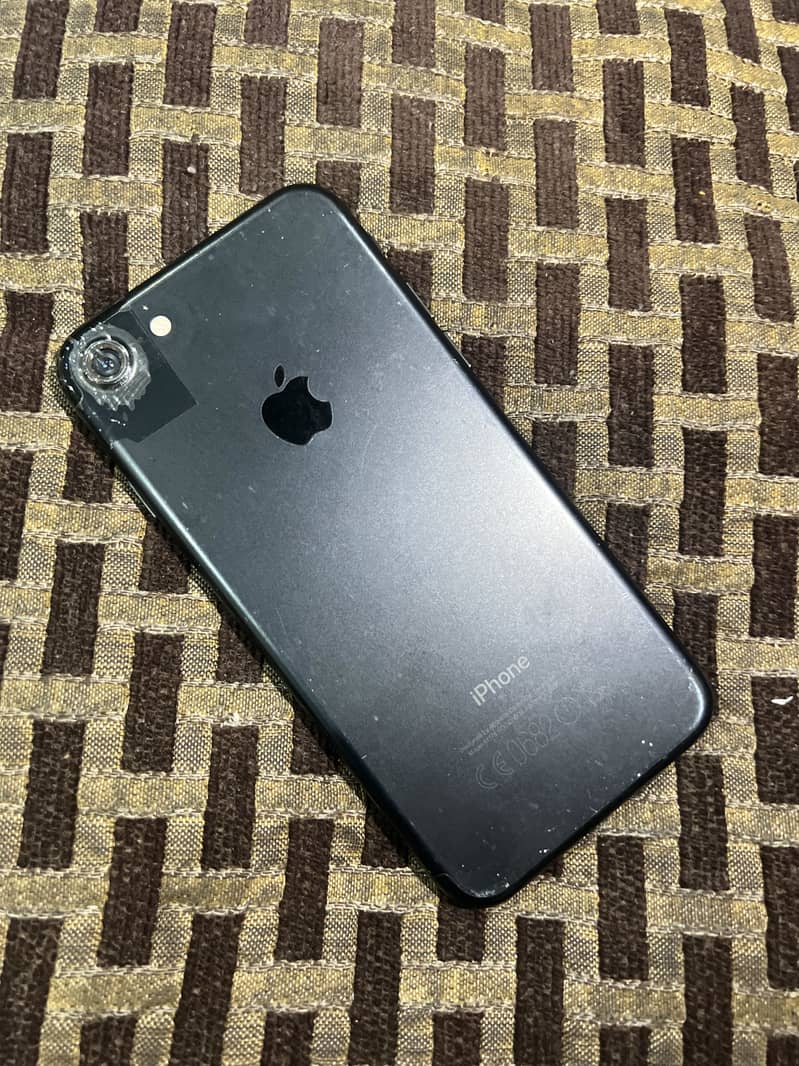 Apple iPhone 7 5