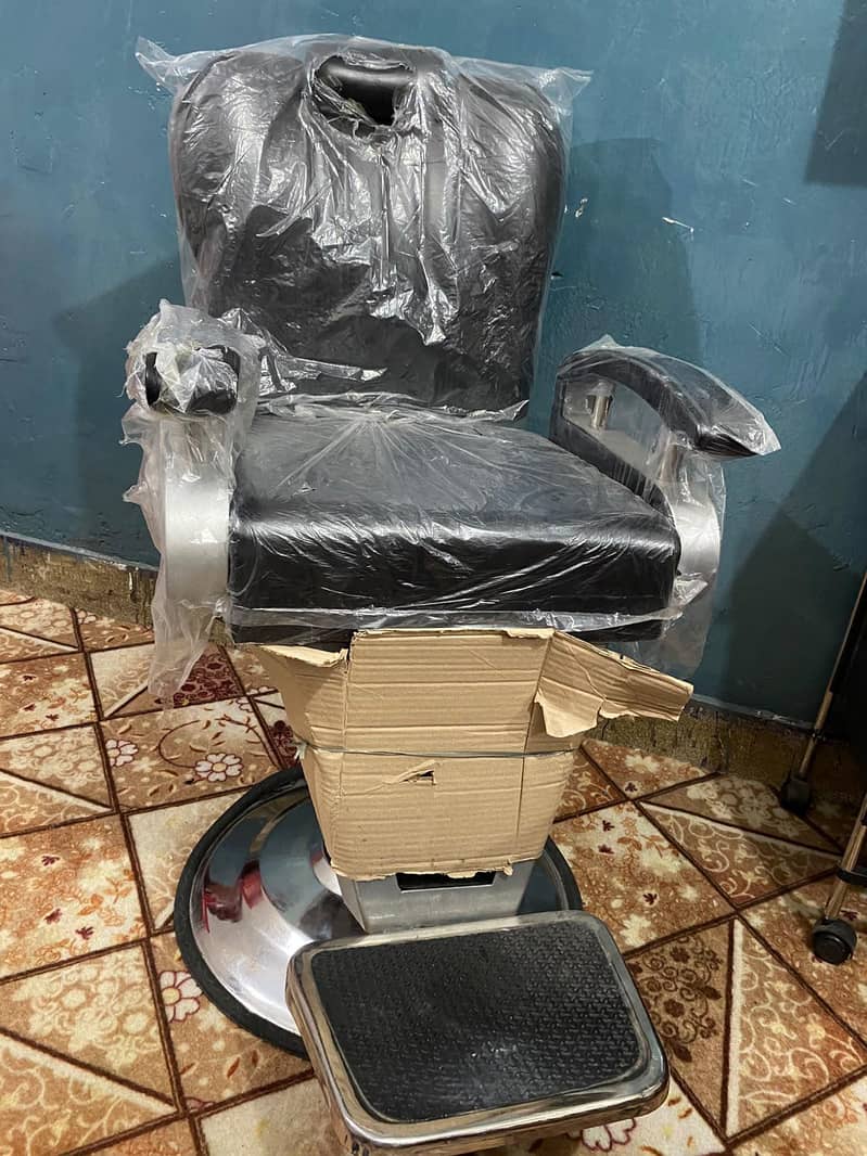 3 ITEMS 2