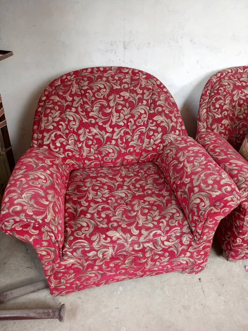 used sofa set 0
