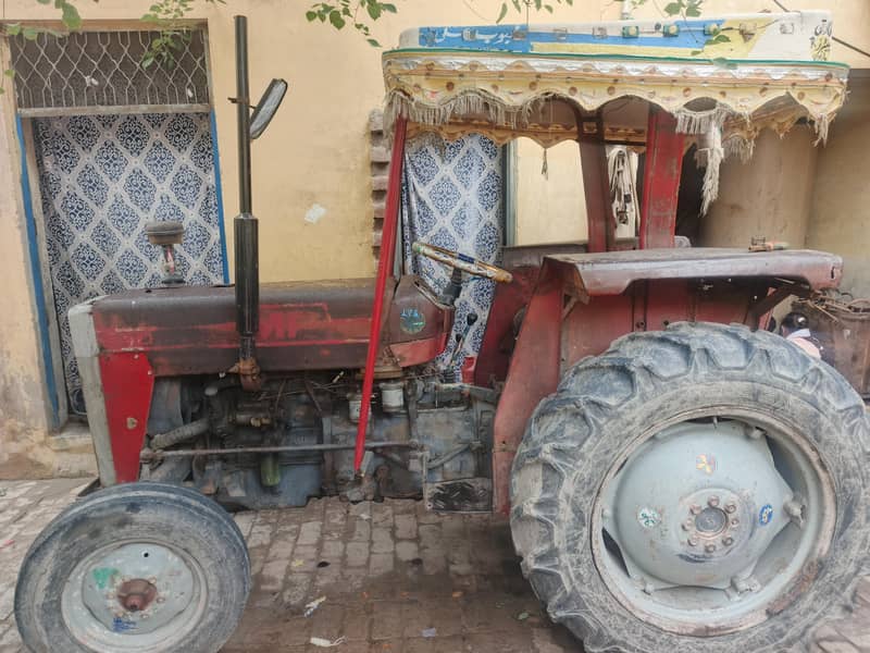 Messy 240 tractor 0