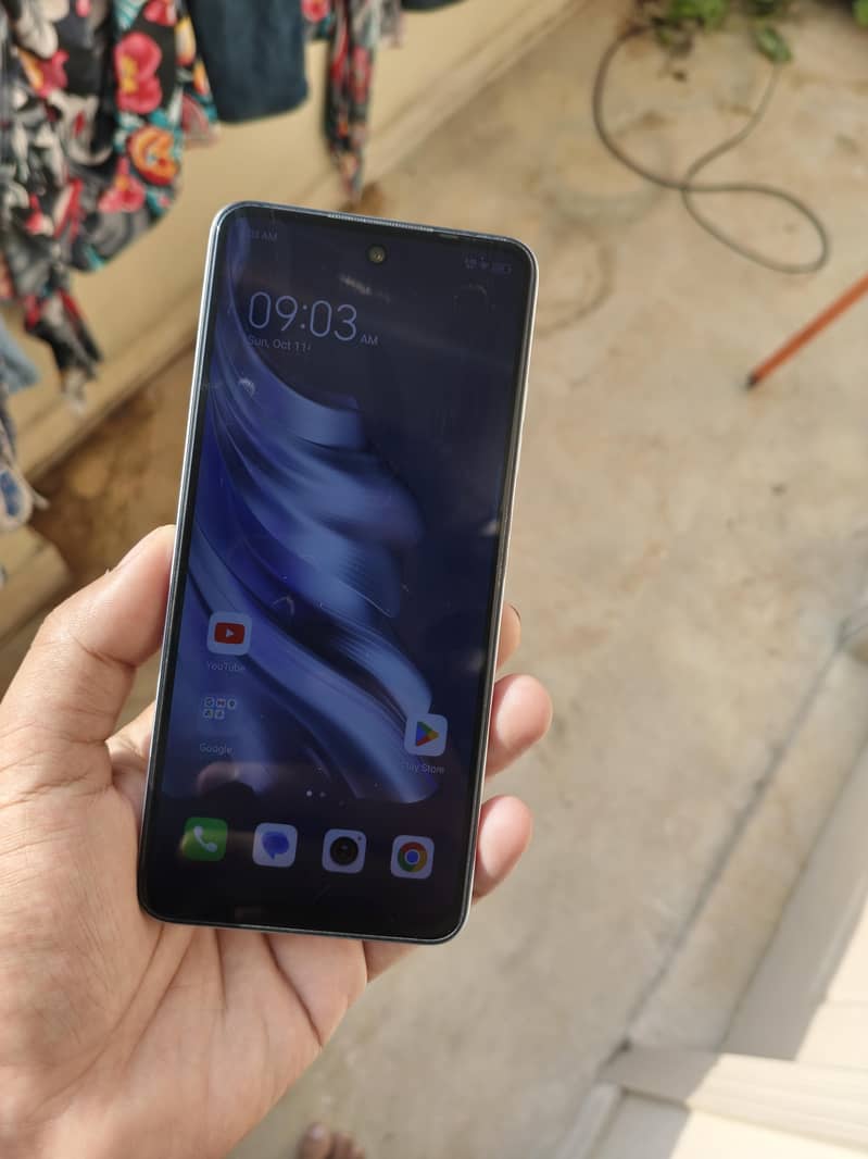 Tecno Spark 20 1
