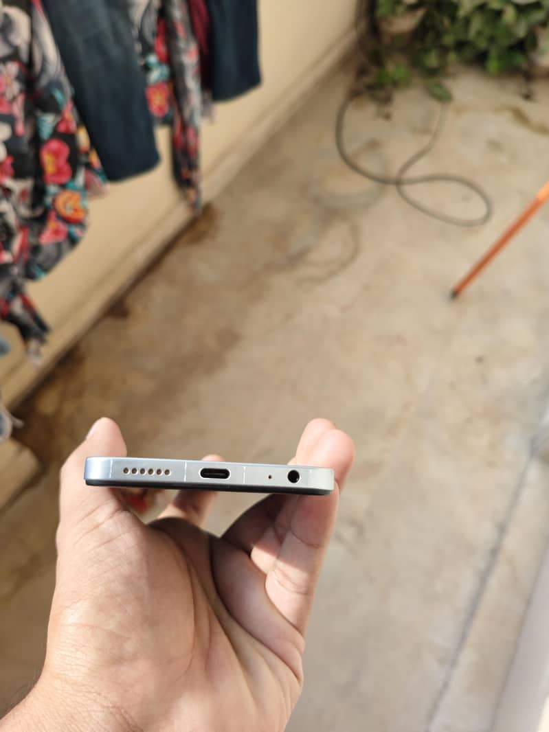 Tecno Spark 20 2