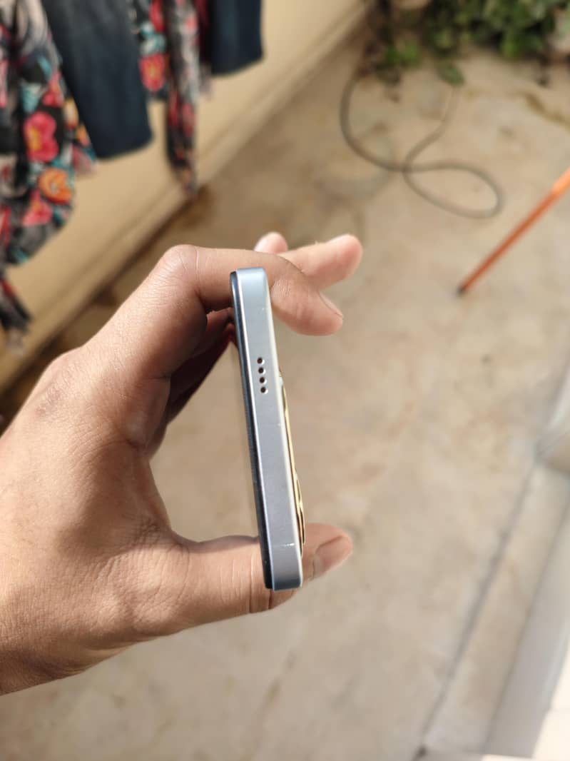 Tecno Spark 20 3
