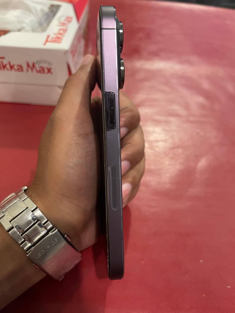 Apple iPhone 14 Pro 3