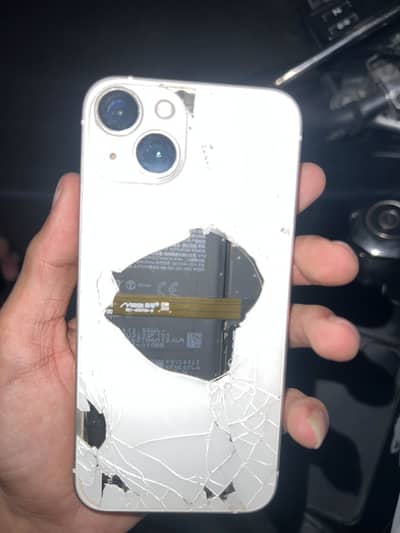 Apple iPhone 13 MDM
