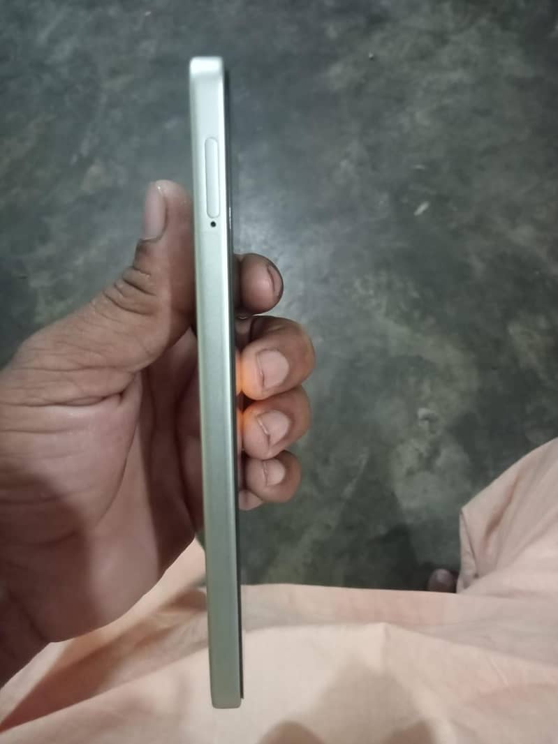 OPPO A5 Pro 4