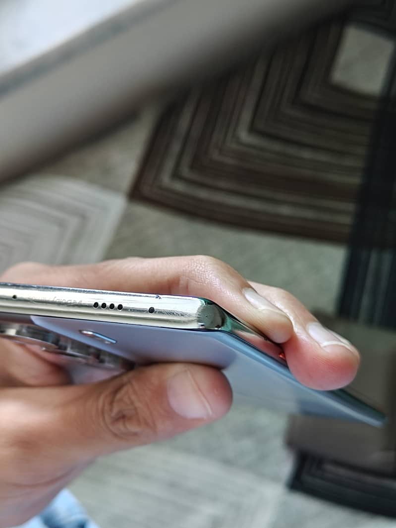 Tecno CAMON 40 Pro 3