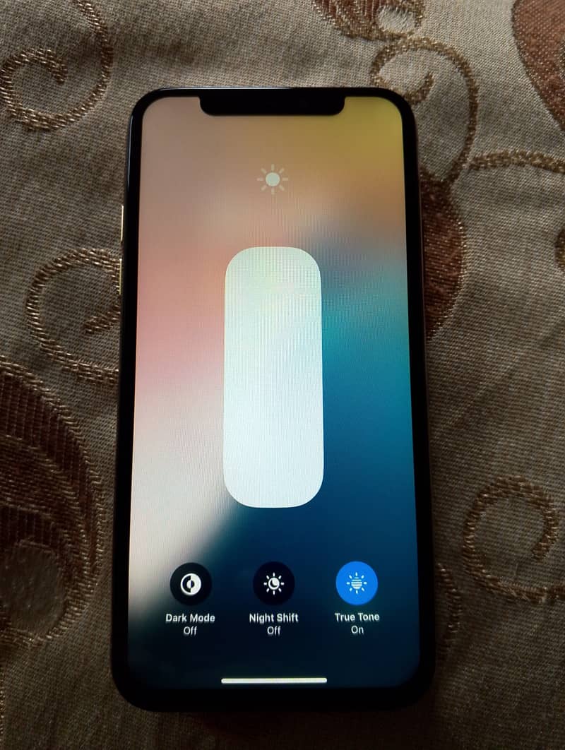 Apple iPhone XS 0