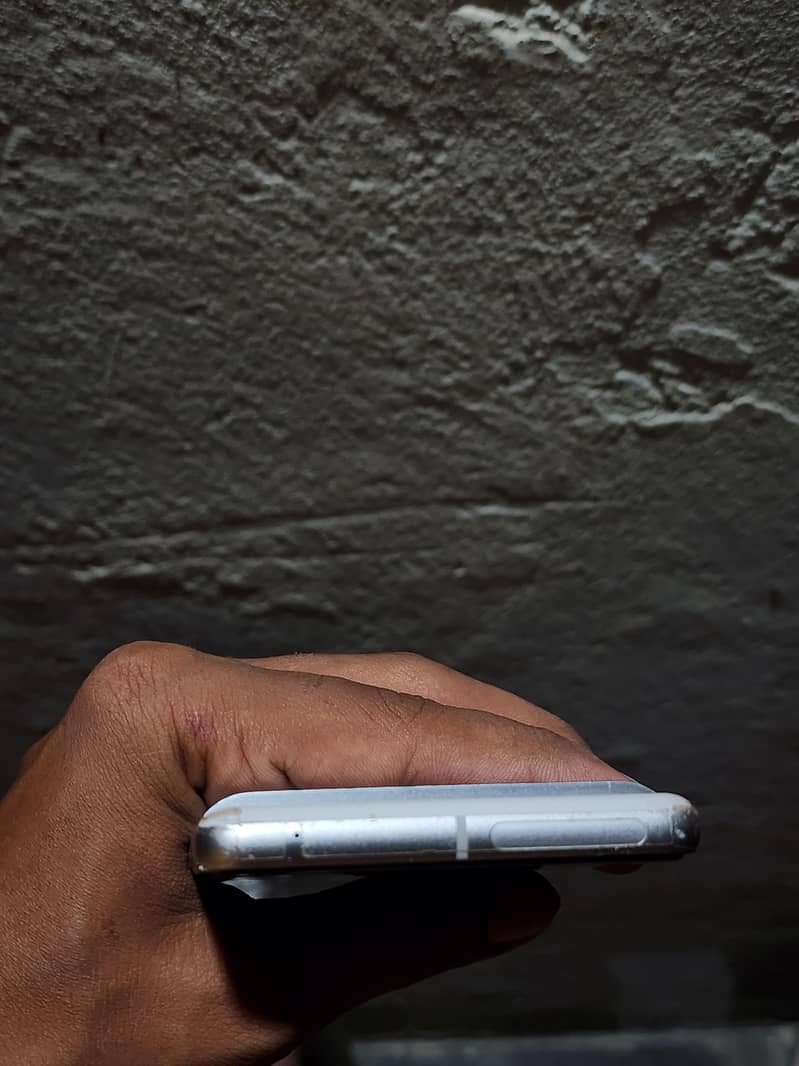 Google Pixel 7 3